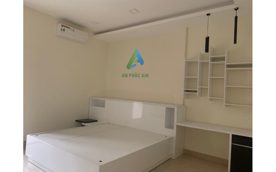 BÁN NHÀ 3 TẦNG ĐƯỜNG CẦN GIUỘC MỚI ĐẸP CHỈ 6 TỶ